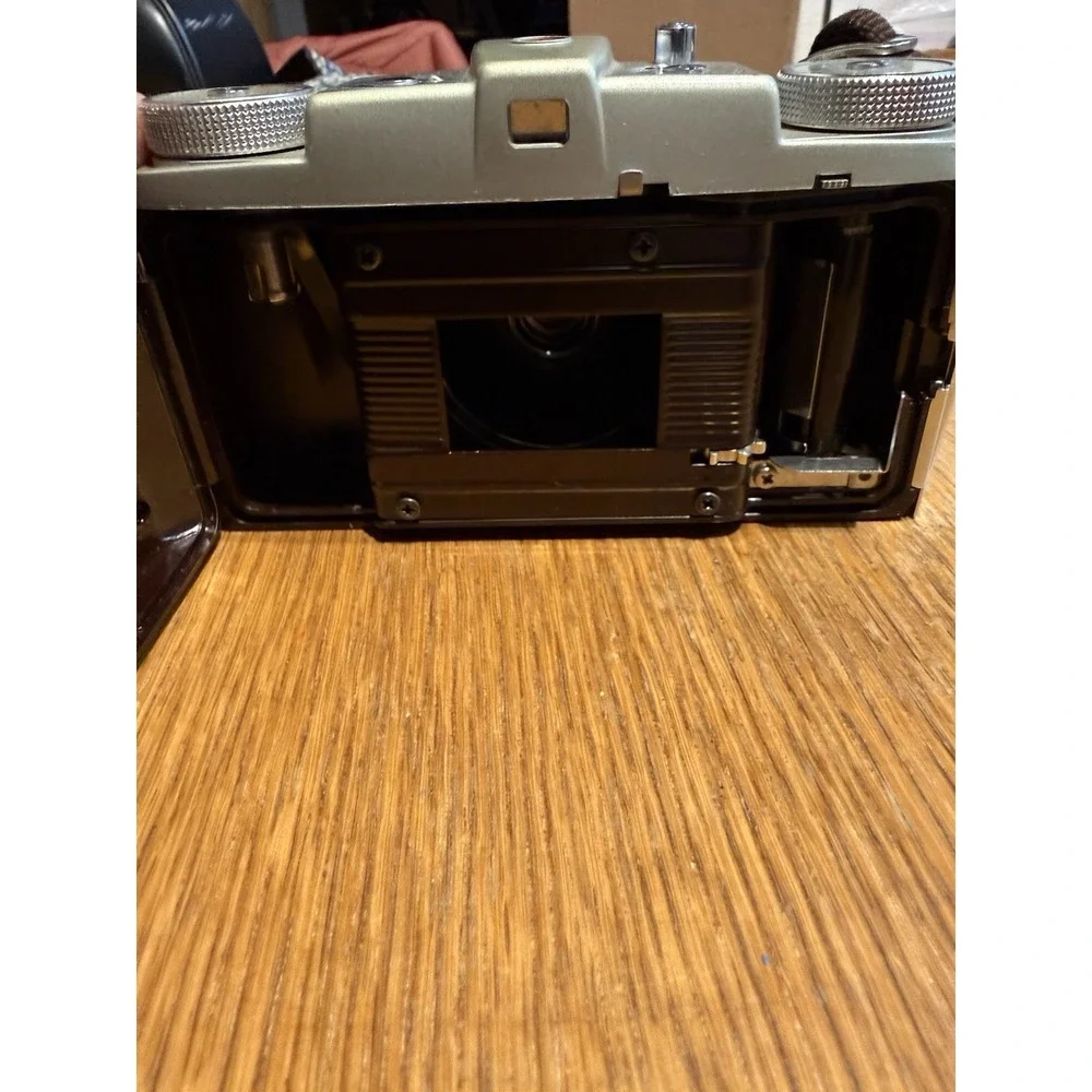 Kodak Pony 135 Model C 35mm Film Camera Made USA Rochester w/ Leather‎ Case